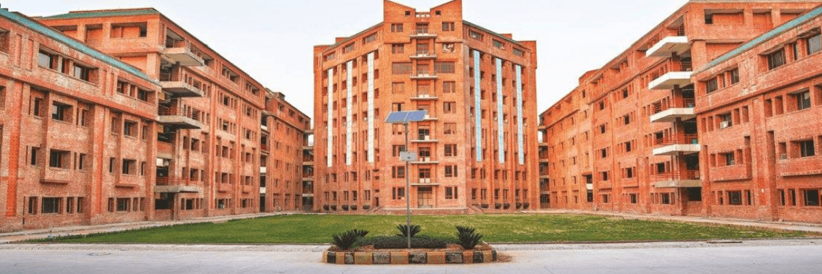 Sharda University campus